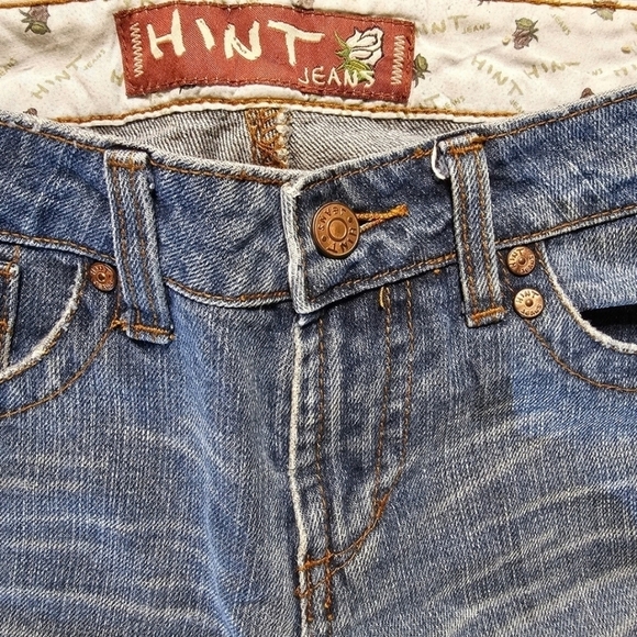 Hint Of Mint Flower Embellished Flare Jeans SIze 3 - Picture 4 of 4